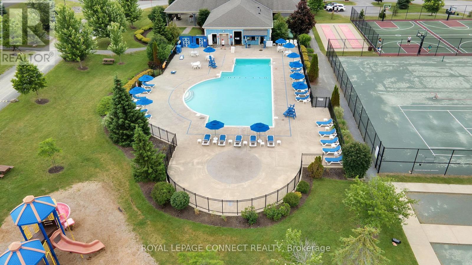












95 - 63 BUTTERNUT LANE

,
Prince Edward County,







Ontario
K0K1P0

