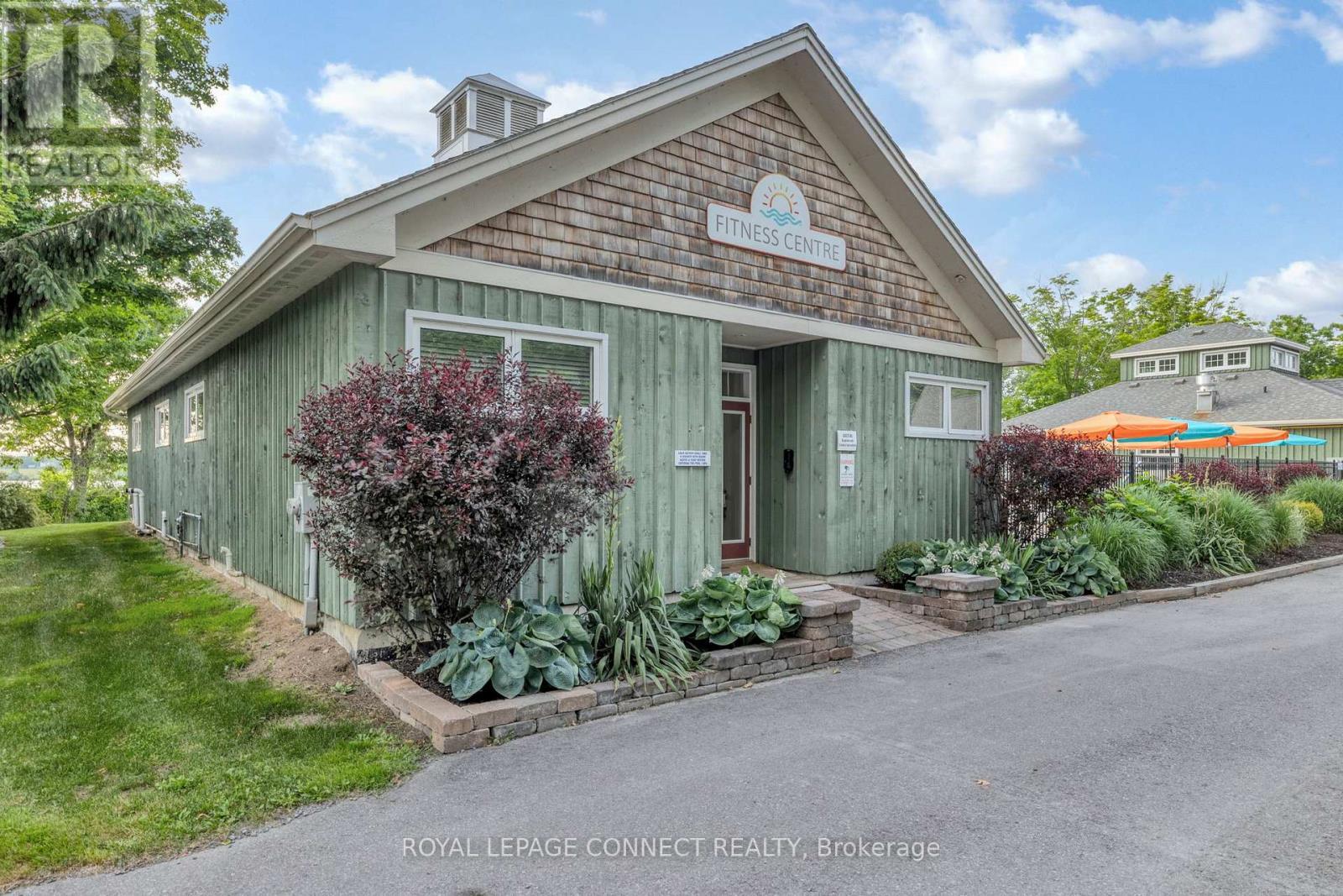 












95 - 63 BUTTERNUT LANE

,
Prince Edward County,







Ontario
K0K1P0

