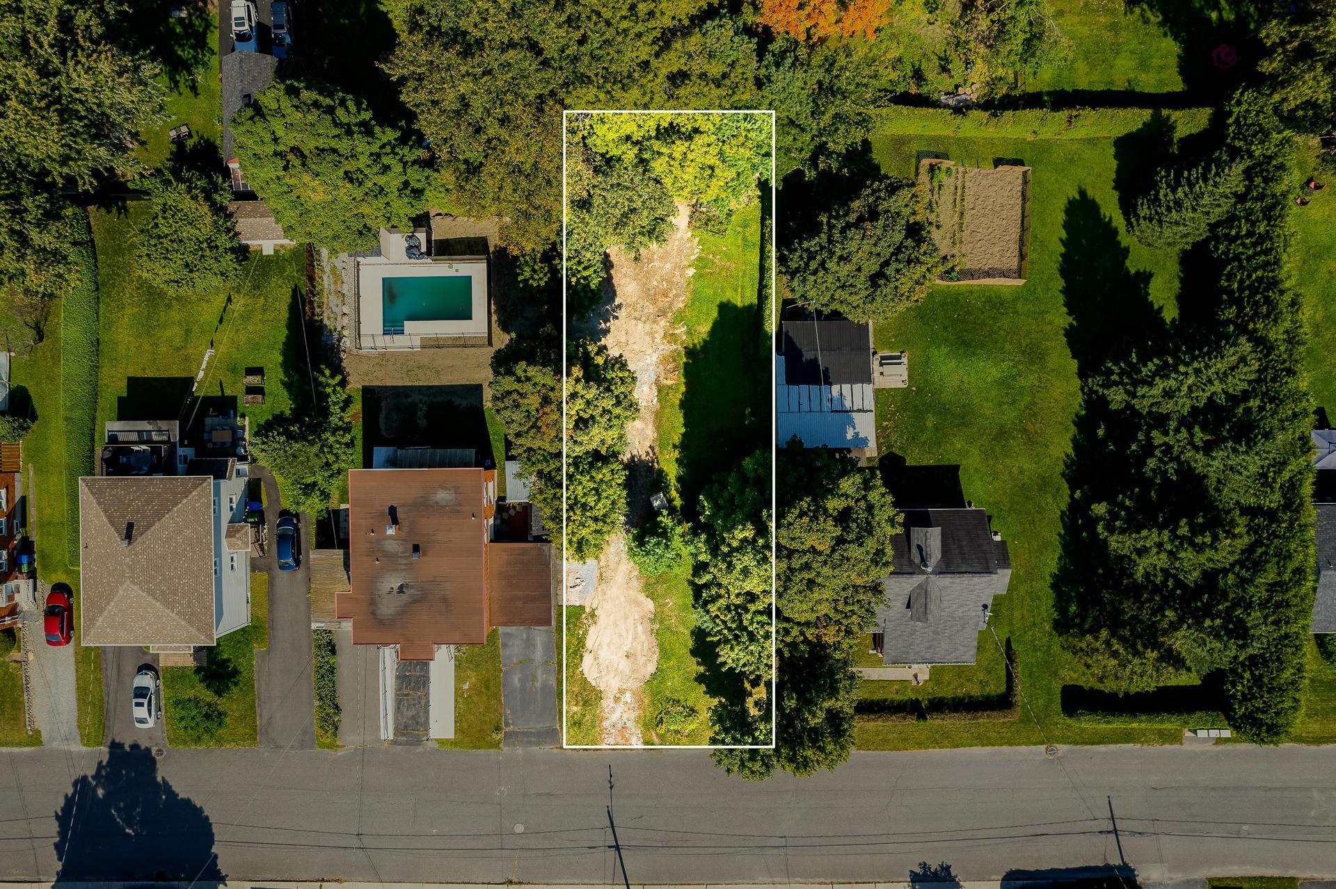 












Rue Elizabeth

,
Cowansville,







QC
J2K1W7

