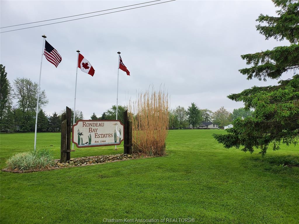 









11300


Rondeau Estates

Line,
Rondeau Bay Estates,




ON
N0P 1X0

