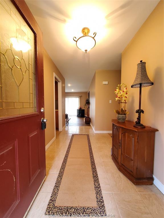 









11300


Rondeau Estates

Line,
Rondeau Bay Estates,




ON
N0P 1X0

