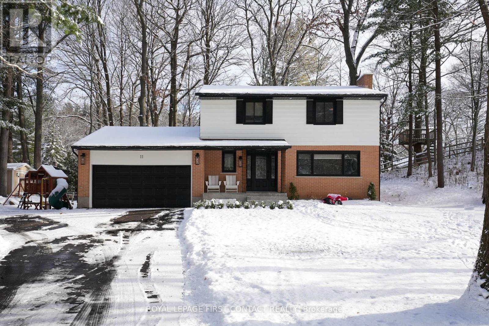 












11 VERNAR DRIVE

,
Springwater,




Ontario
L0L1X0

