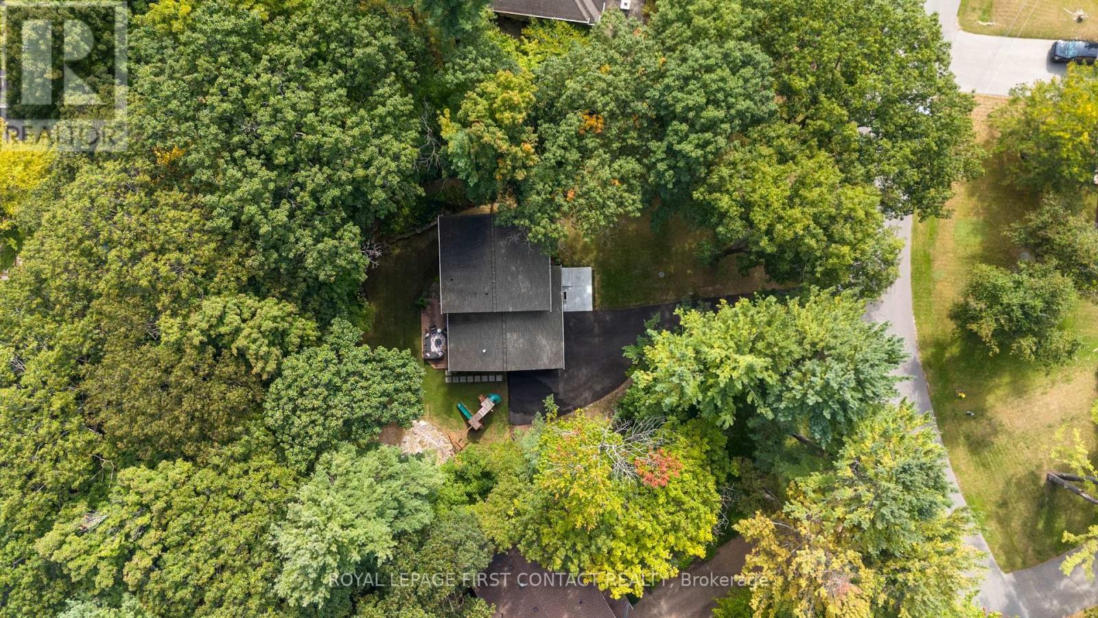 












11 VERNAR DRIVE

,
Springwater,




Ontario
L0L1X0

