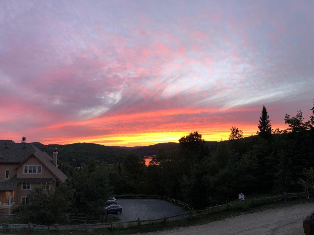 









166


Rue du Mont-Plaisant

, 10,
Mont-Tremblant,




QC
J8E1L2

