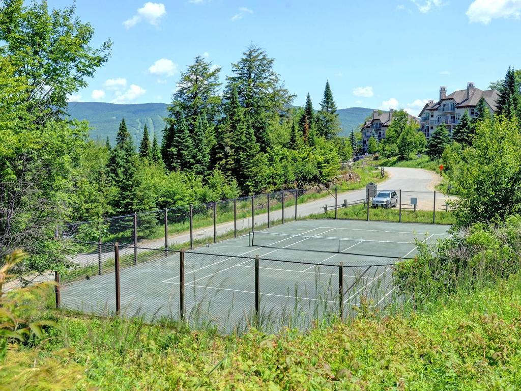 









166


Rue du Mont-Plaisant

, 10,
Mont-Tremblant,




QC
J8E1L2

