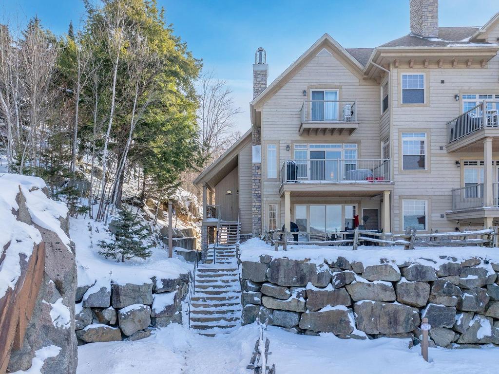 









166


Rue du Mont-Plaisant

, 10,
Mont-Tremblant,




QC
J8E1L2

