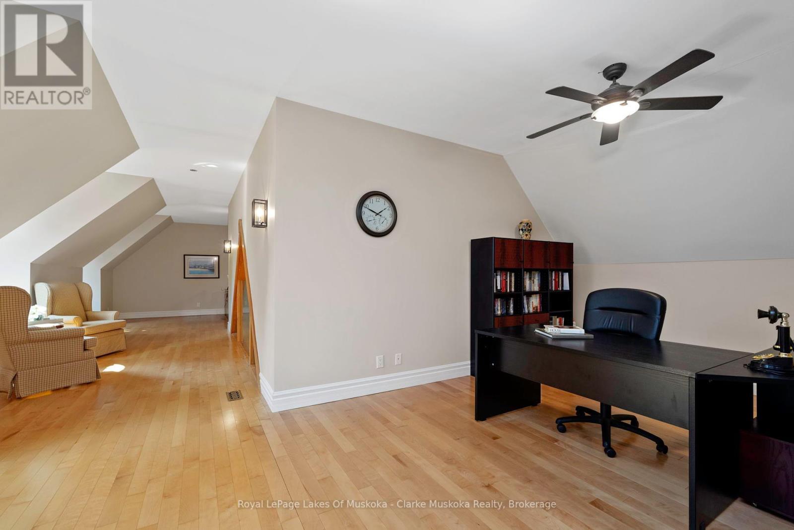 












1259 GOLF COURSE ROAD

,
Lake of Bays (Franklin),




Ontario
P1H2J6

