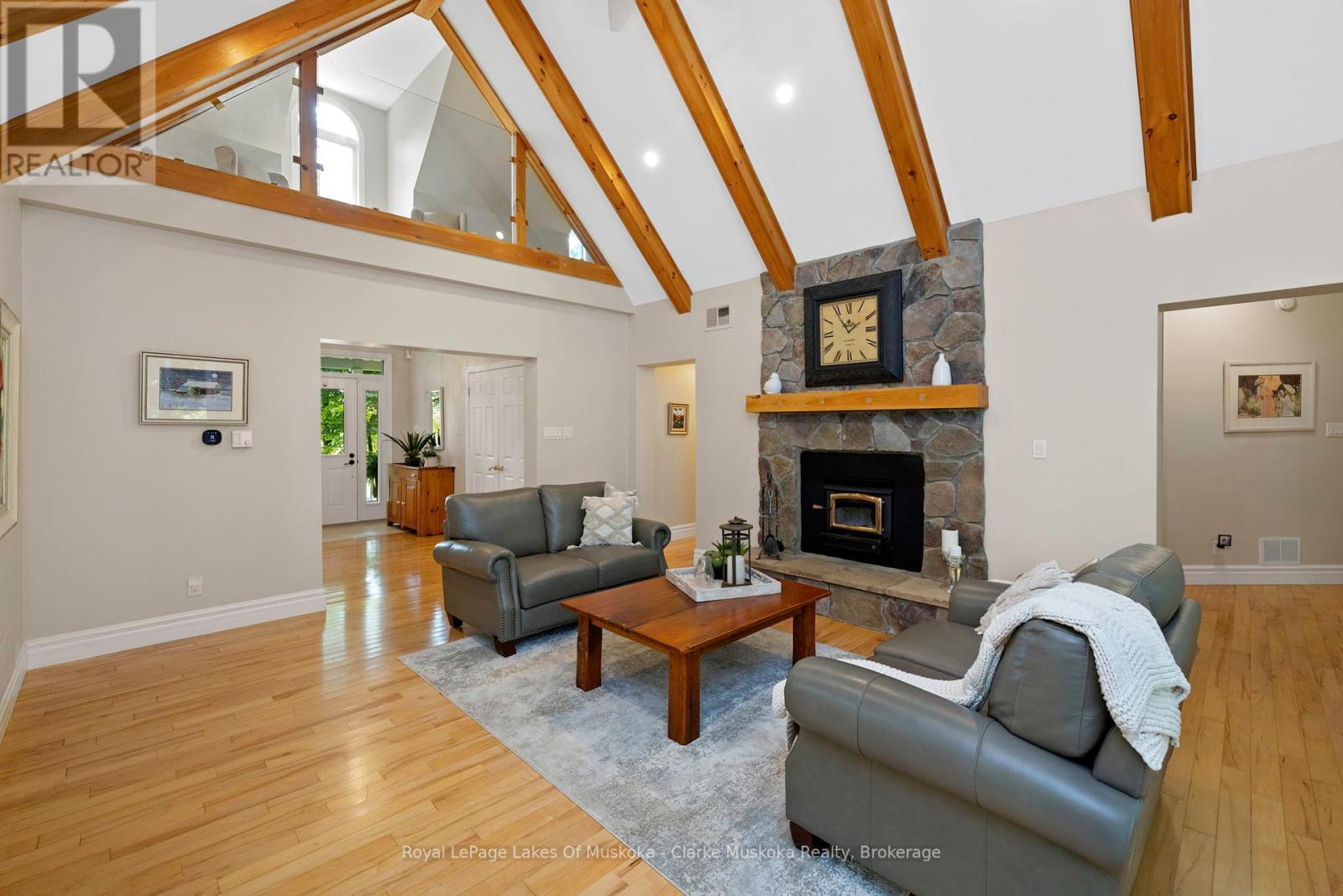 












1259 GOLF COURSE ROAD

,
Lake of Bays (Franklin),




Ontario
P1H2J6

