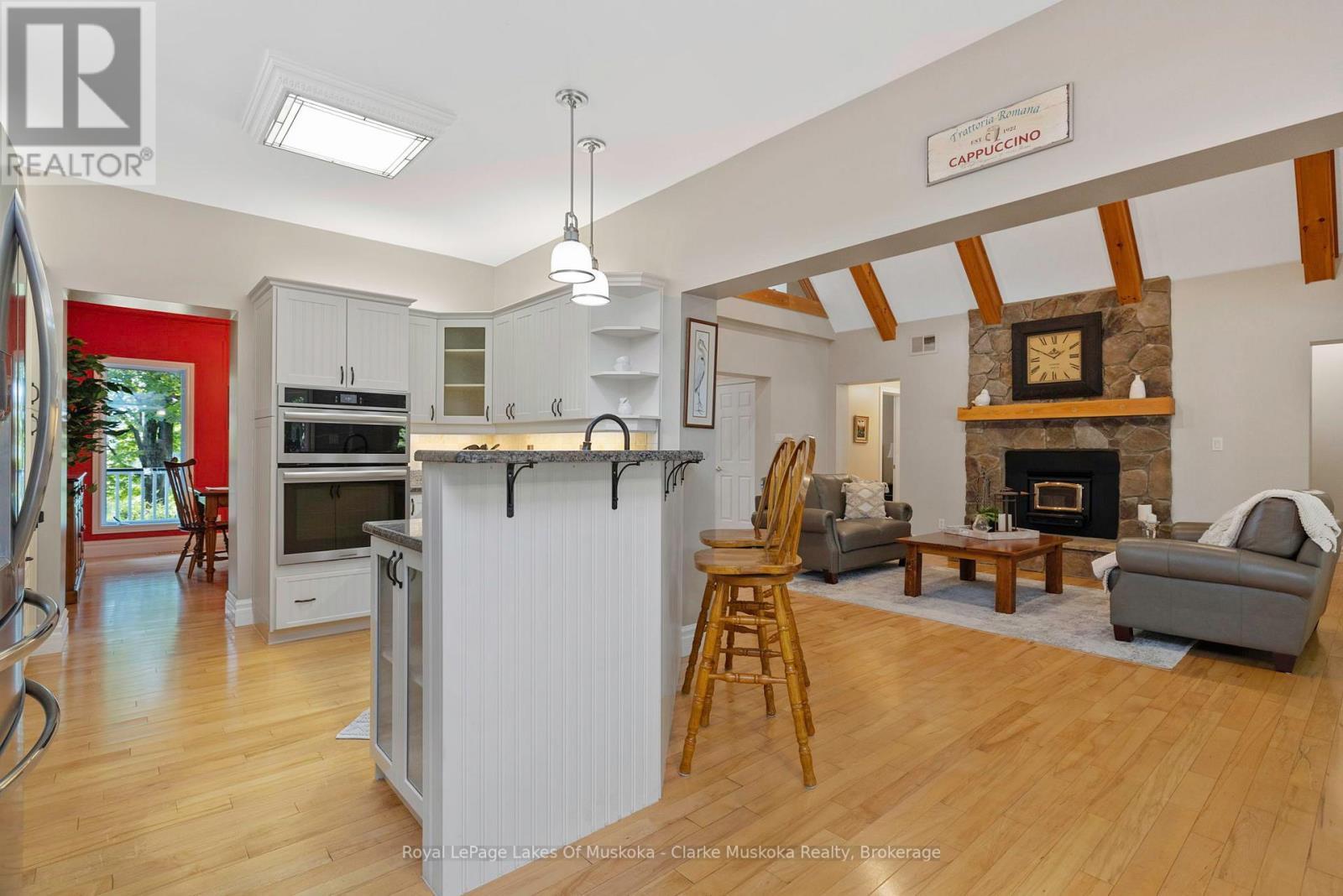 












1259 GOLF COURSE ROAD

,
Lake of Bays (Franklin),




Ontario
P1H2J6

