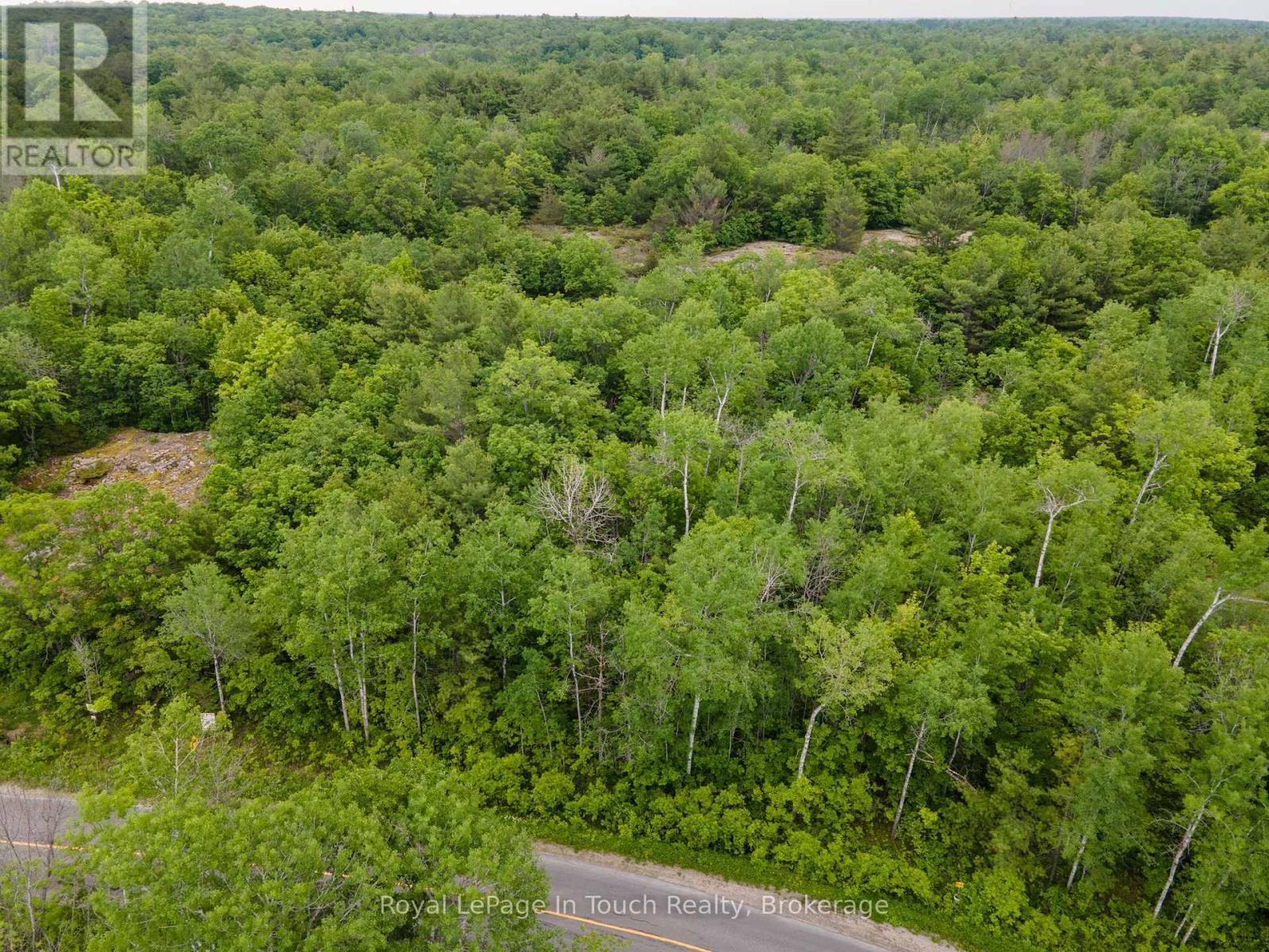 












434 SOUTH BAY ROAD

,
Georgian Bay (Baxter),







Ontario
L0K1S0

