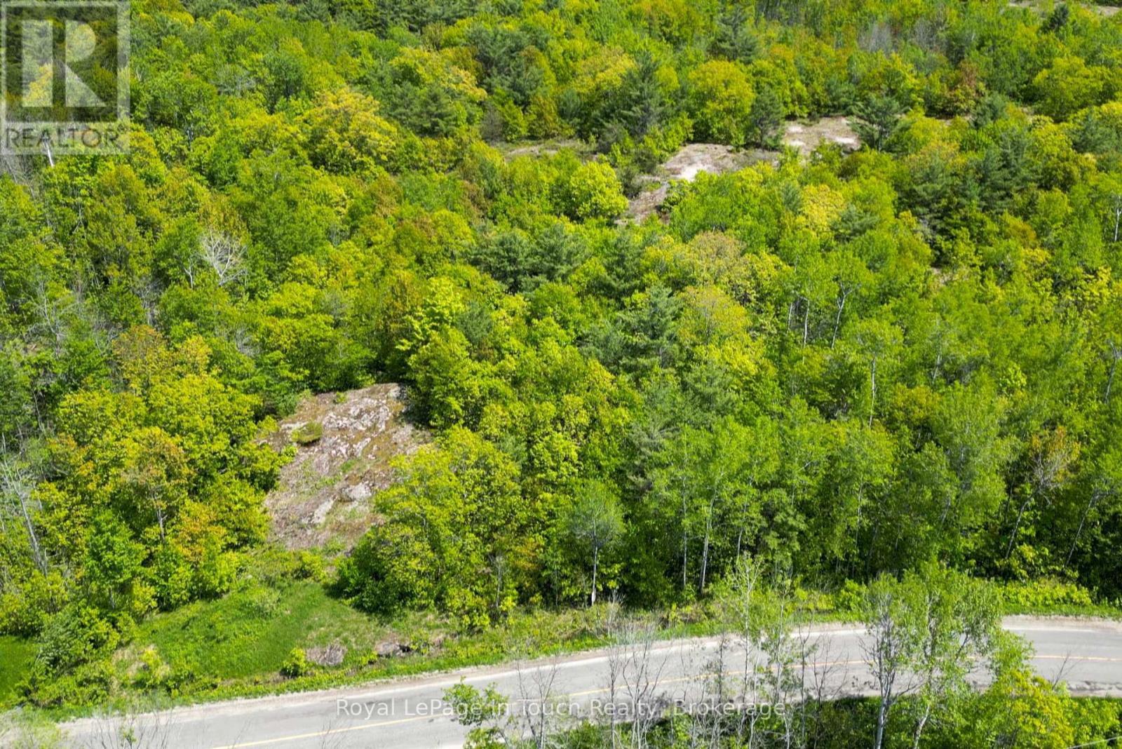 












434 SOUTH BAY ROAD

,
Georgian Bay (Baxter),







Ontario
L0K1S0

