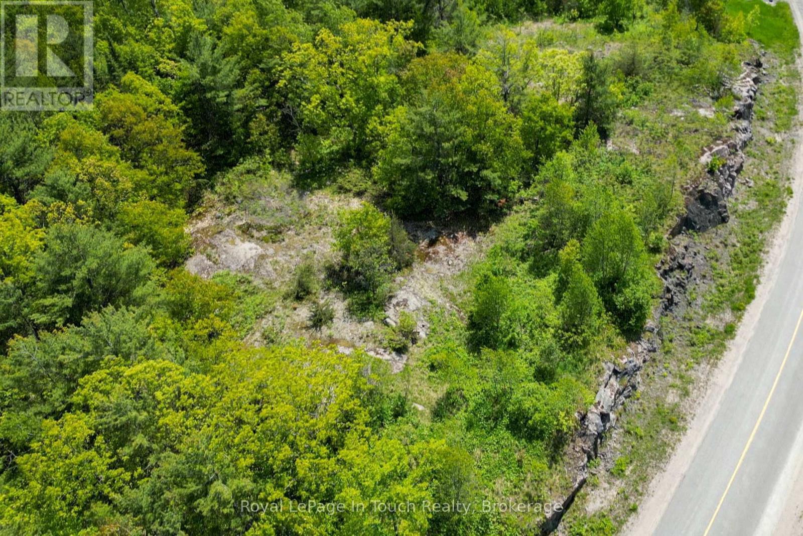 












446 SOUTH BAY ROAD

,
Georgian Bay (Baxter),







Ontario
L0K1S0

