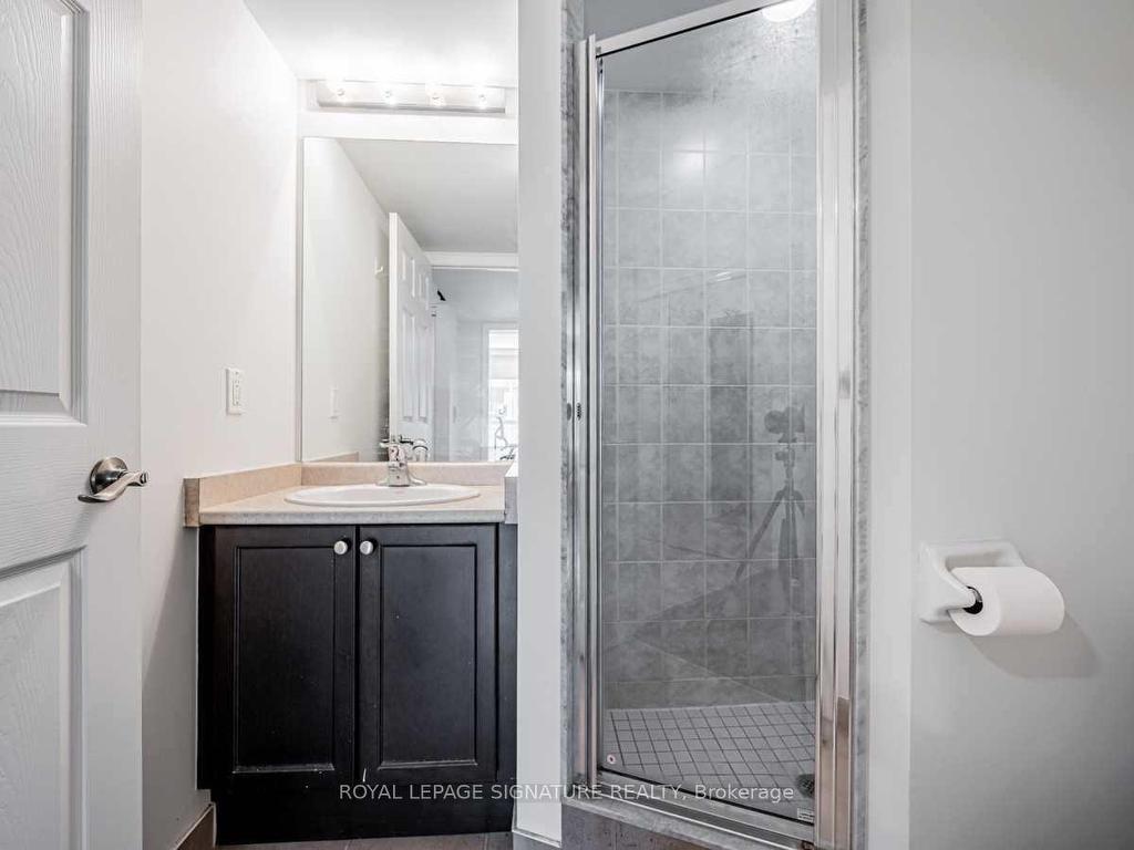 









30


Grand Trunk

Crescent, 3906,
Toronto,




ON
M5J 3A4

