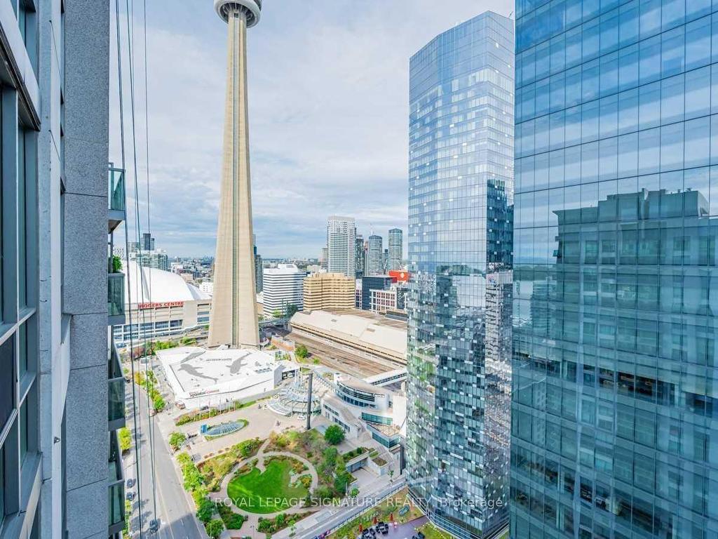 









30


Grand Trunk

Crescent, 3906,
Toronto,




ON
M5J 3A4

