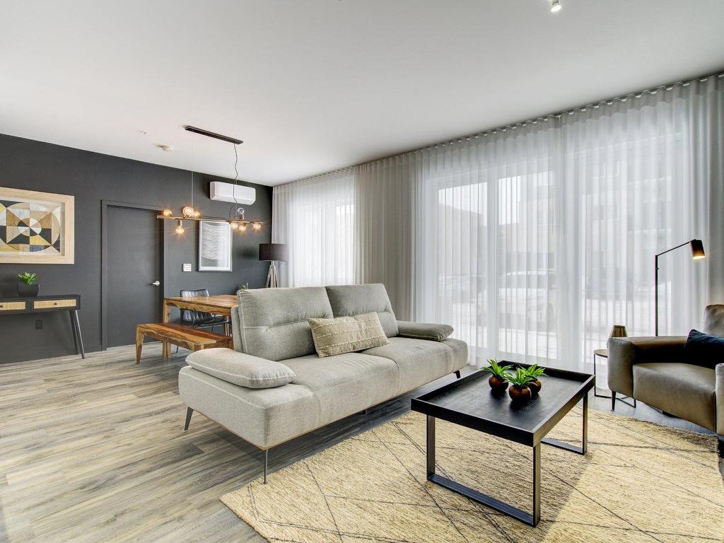 









150


Rue de la Maçonnerie

, S03-04,
Châteauguay,




QC
J6K0K4

