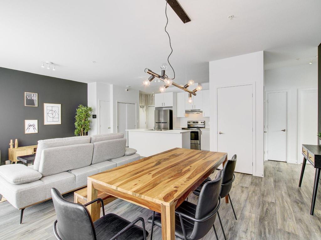 









150


Rue de la Maçonnerie

, S03-04,
Châteauguay,




QC
J6K0K4

