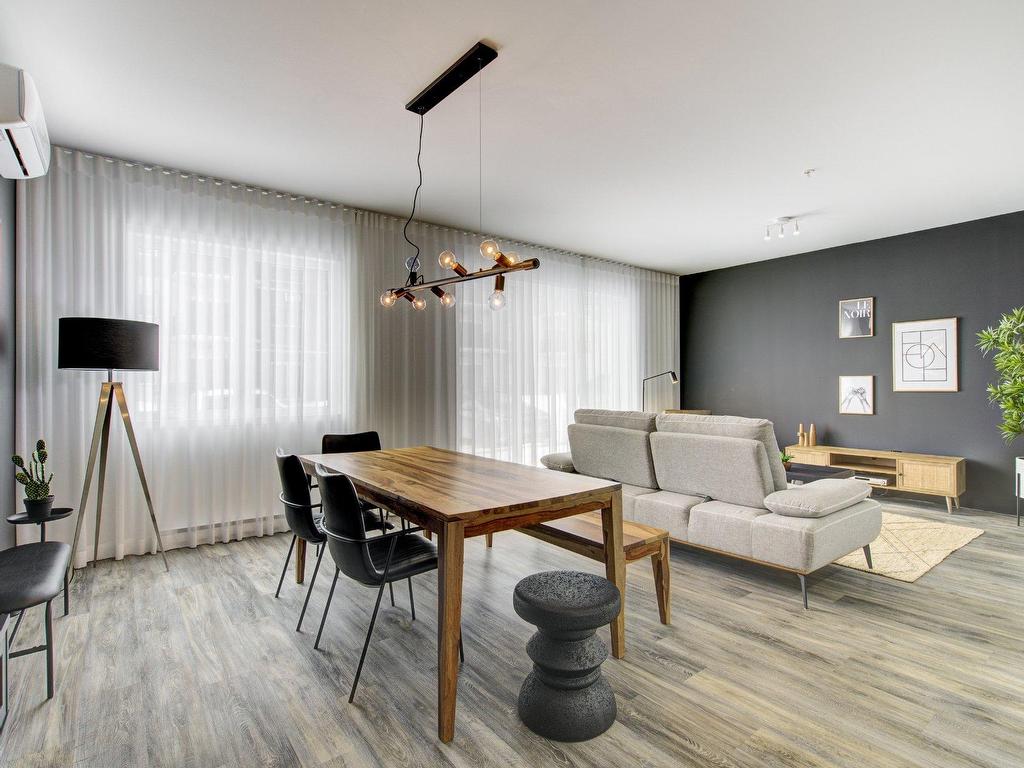 









150


Rue de la Maçonnerie

, S03-04,
Châteauguay,




QC
J6K0K4

