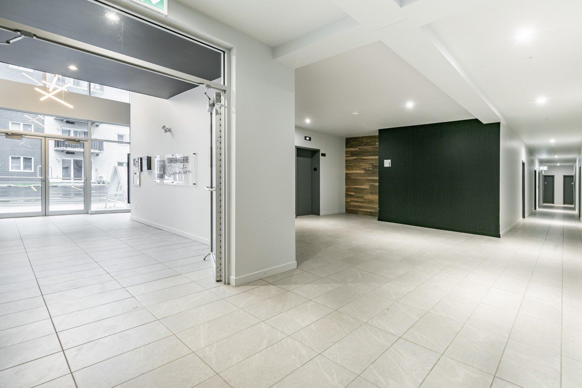 









150


Rue de la Maçonnerie

, S03-04,
Châteauguay,




QC
J6K0K4

