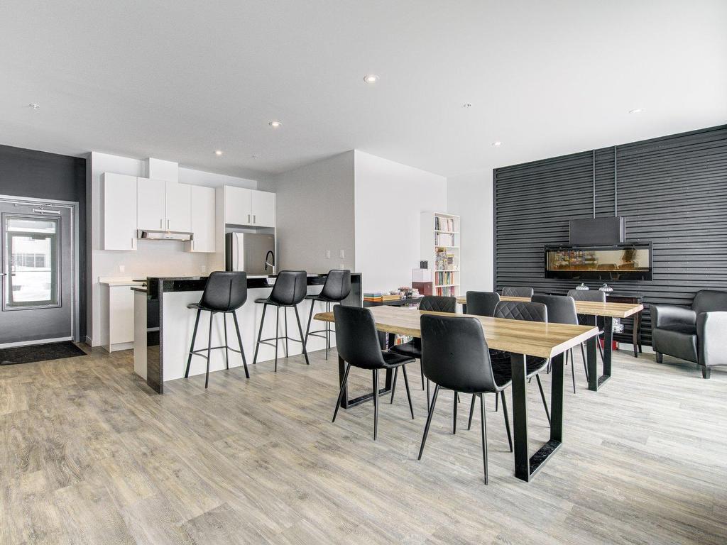 









150


Rue de la Maçonnerie

, S03-04,
Châteauguay,




QC
J6K0K4

