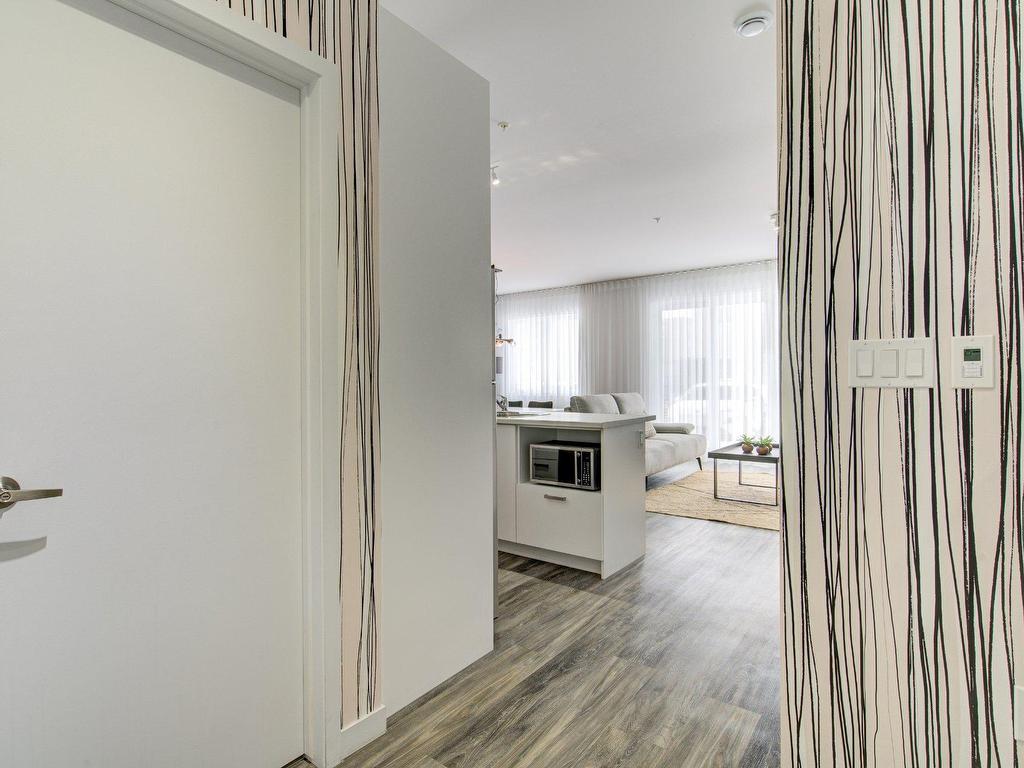 









150


Rue de la Maçonnerie

, S03-04,
Châteauguay,




QC
J6K0K4


