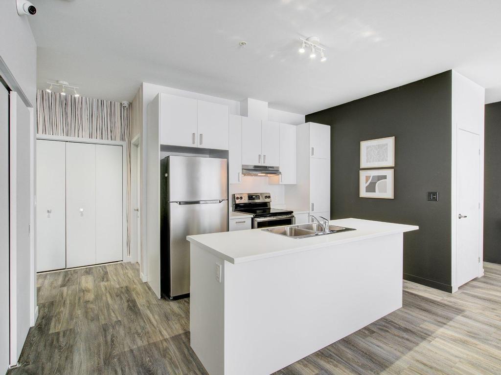 









150


Rue de la Maçonnerie

, S03-04,
Châteauguay,




QC
J6K0K4

