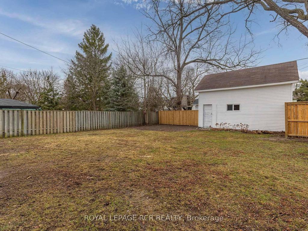 









100


Harrison

Avenue,
Aurora,




ON
L4G 1E3

