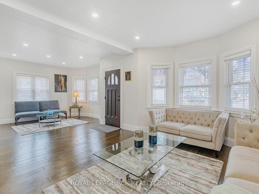 









100


Harrison

Avenue,
Aurora,




ON
L4G 1E3

