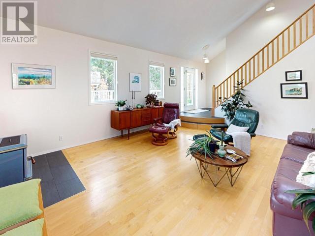 












9117 KROMPOCKER RD

,
Powell River,




British Columbia
V8A0G1

