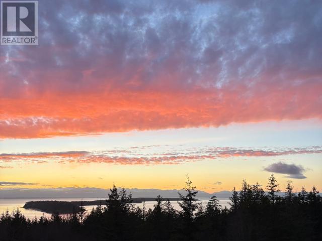 












9117 KROMPOCKER RD

,
Powell River,




British Columbia
V8A0G1

