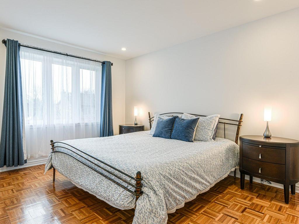 









440


Rue des Tulipes

,
La Prairie,




QC
J5R2G3

