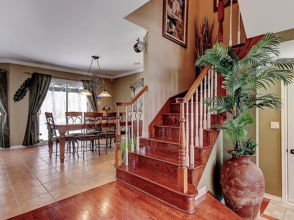 









91


Av. du Parc

,
Saint-Jean-sur-Richelieu,




QC
J2W1N3

