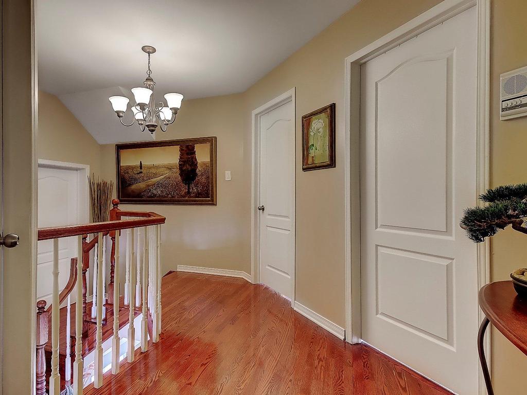 









91


Av. du Parc

,
Saint-Jean-sur-Richelieu,




QC
J2W1N3

