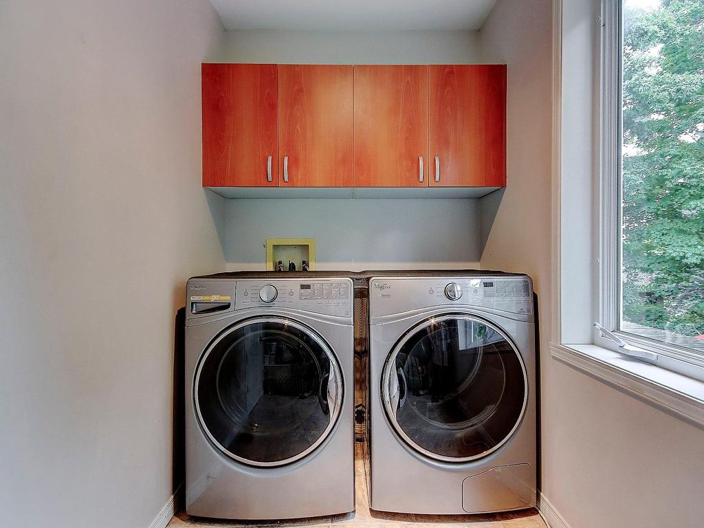 









91


Av. du Parc

,
Saint-Jean-sur-Richelieu,




QC
J2W1N3

