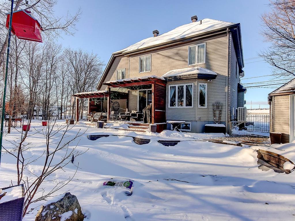 









91


Av. du Parc

,
Saint-Jean-sur-Richelieu,




QC
J2W1N3


