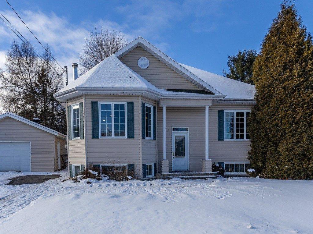 









87


Rue des Rapides

,
Pont-Rouge,




QC
G3H2A2

