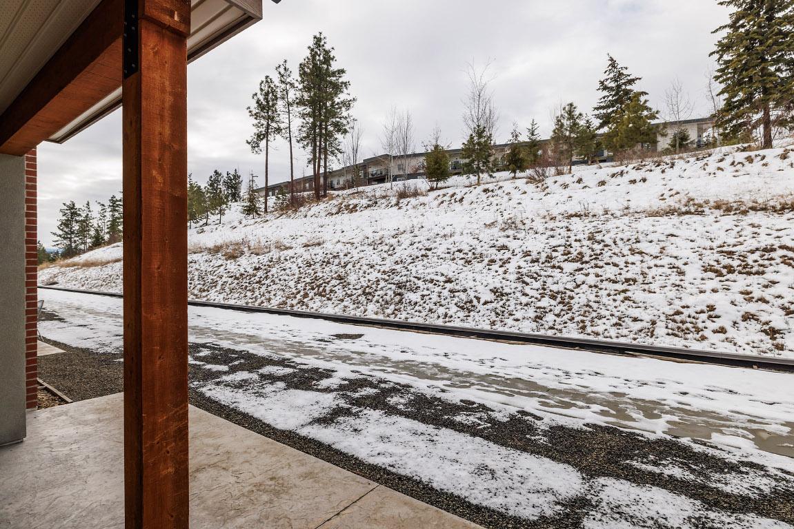 









975


Academy

Way, 214,
Kelowna,




BC
V1V 3C8

