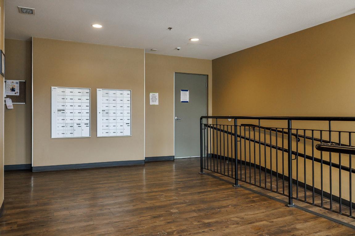 









975


Academy

Way, 214,
Kelowna,




BC
V1V 3C8

