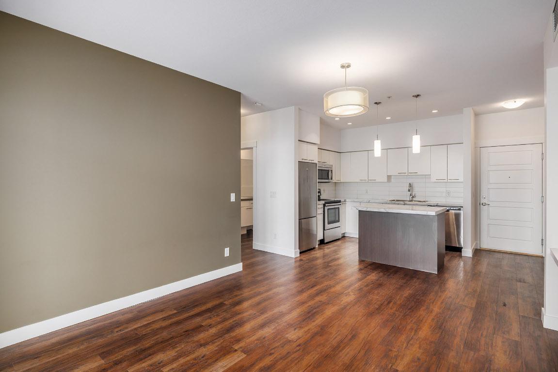 









975


Academy

Way, 214,
Kelowna,




BC
V1V 3C8

