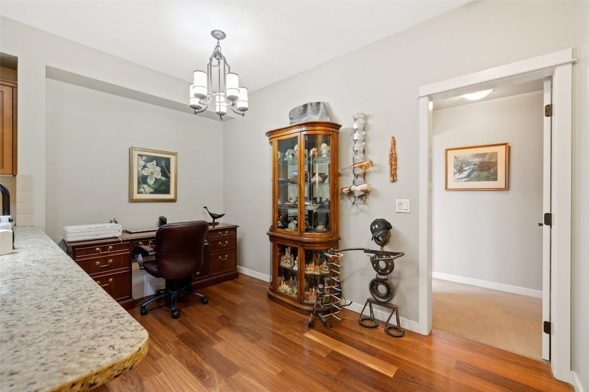 









2142


Vasile

Street, 107,
Kelowna,




BC
V1Y 6H5

