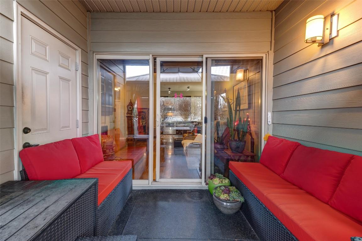 









2142


Vasile

Street, 107,
Kelowna,




BC
V1Y 6H5

