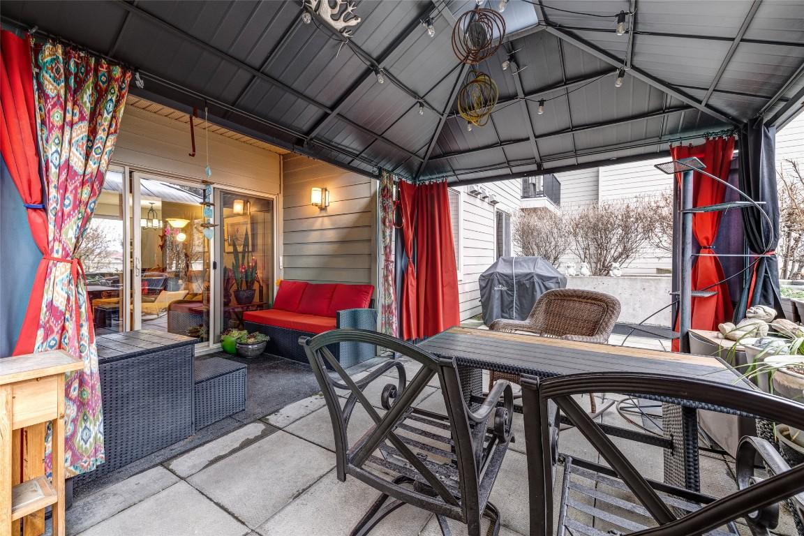 









2142


Vasile

Street, 107,
Kelowna,




BC
V1Y 6H5

