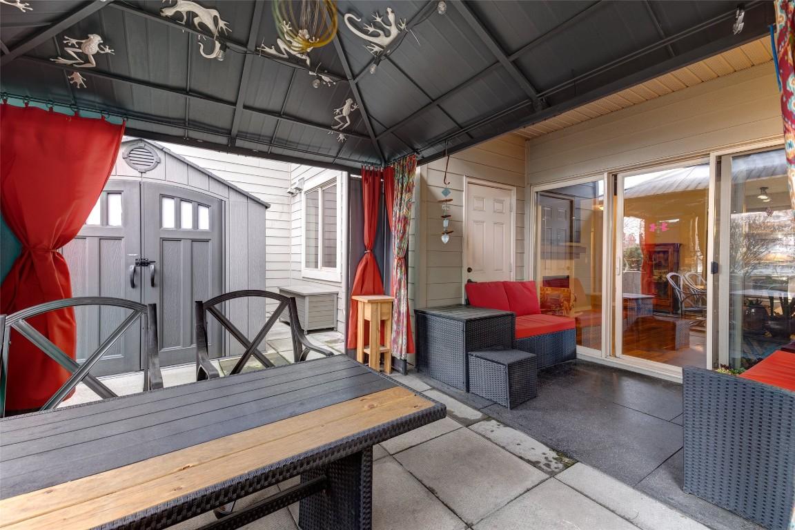 









2142


Vasile

Street, 107,
Kelowna,




BC
V1Y 6H5

