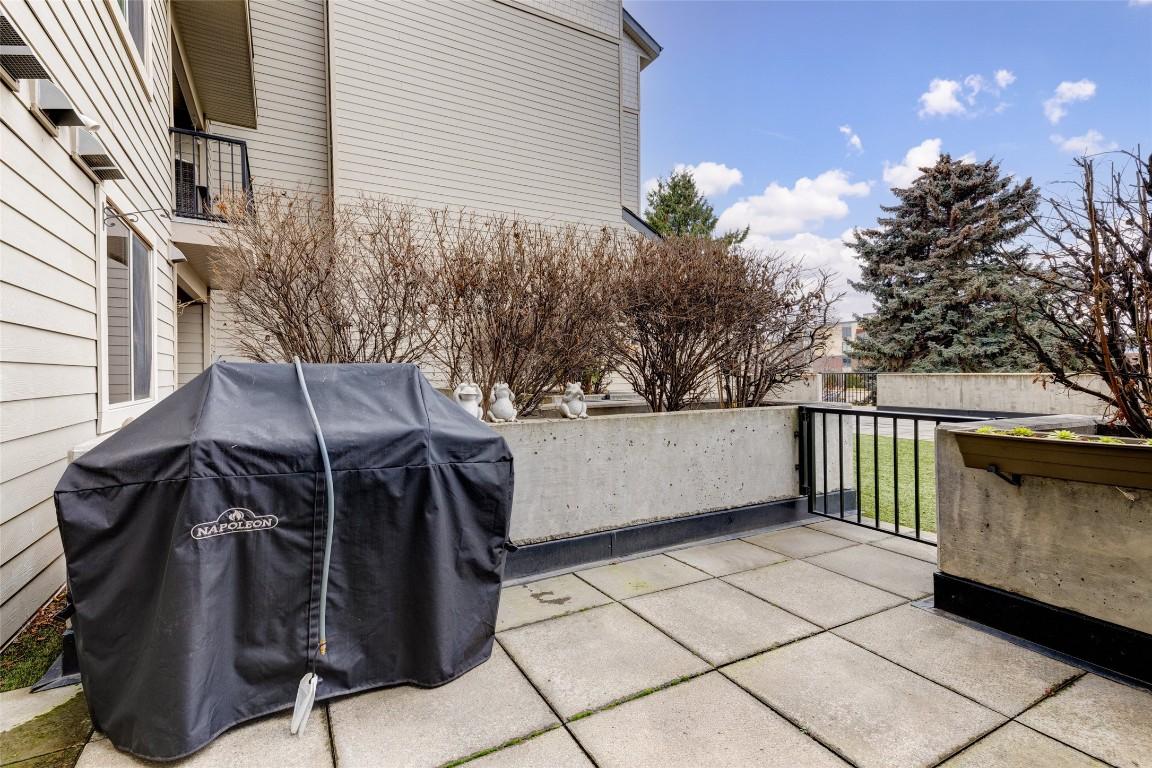 









2142


Vasile

Street, 107,
Kelowna,




BC
V1Y 6H5

