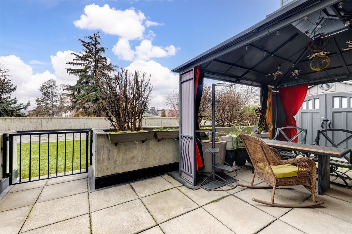 









2142


Vasile

Street, 107,
Kelowna,




BC
V1Y 6H5

