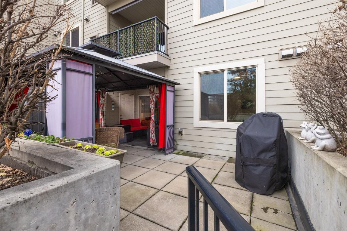 









2142


Vasile

Street, 107,
Kelowna,




BC
V1Y 6H5

