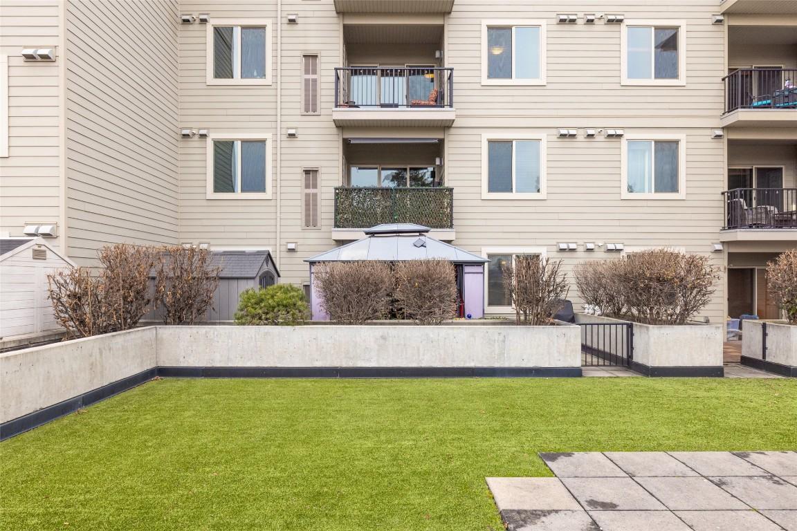 









2142


Vasile

Street, 107,
Kelowna,




BC
V1Y 6H5

