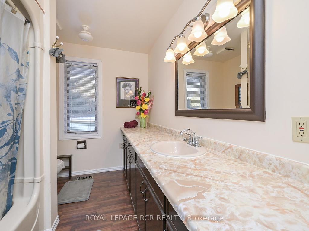 









5282


Concession Rd 6

N/A,
Adjala-Tosorontio,




ON
L9R 1V3

