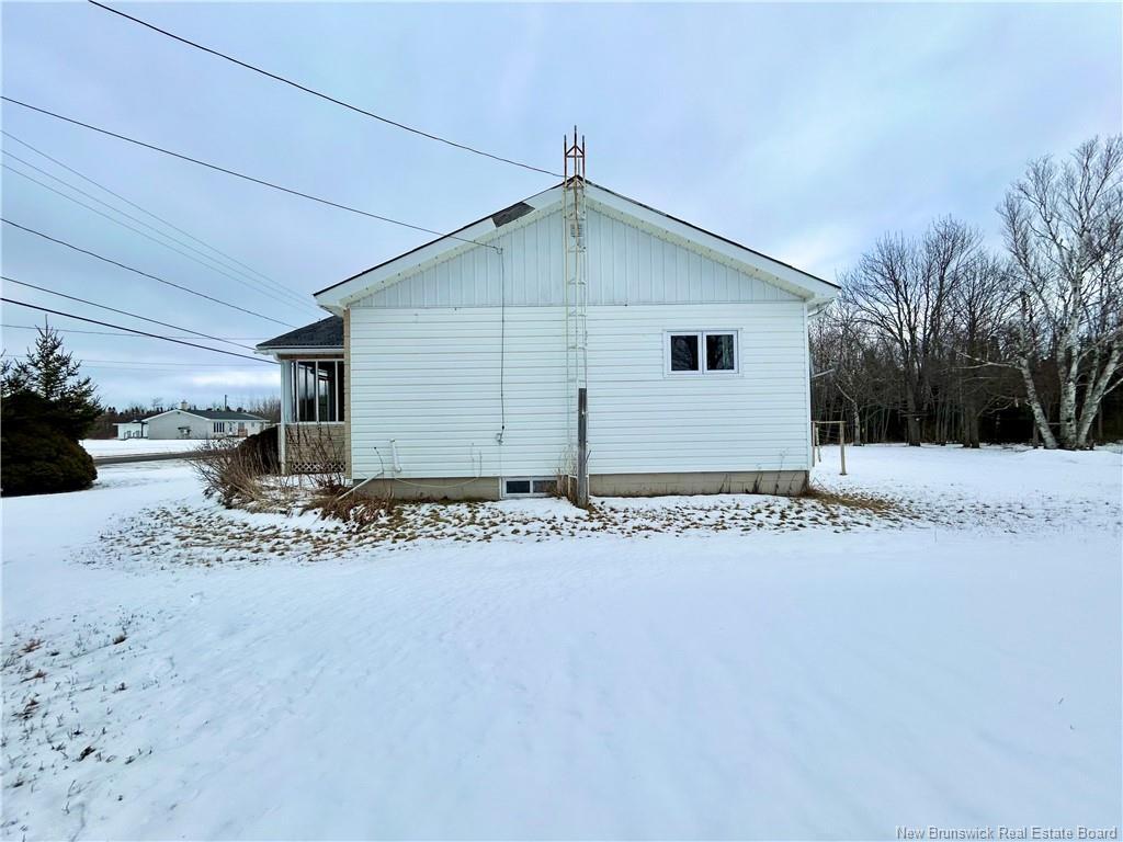 









114


Lebouthillier

ST,
Saint-Simon,




NB
E8P 1Z7

