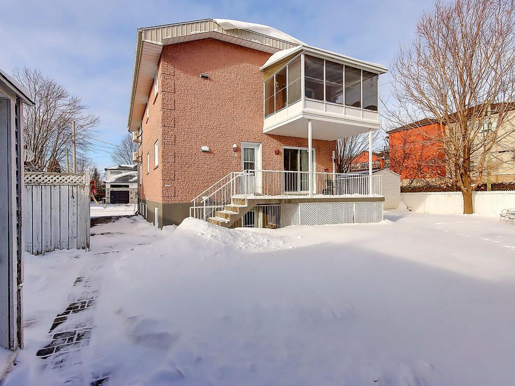 









880

 - 884


Rue Nadeau

,
Saint-Jean-sur-Richelieu,




QC
J2X5B5

