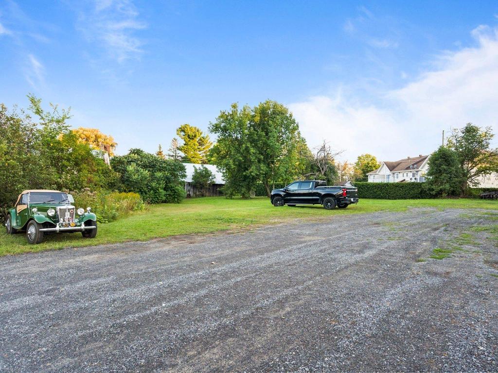 









1886


Ch. Ste-Angélique

,
Saint-Lazare,







QC
J7T2Y1

